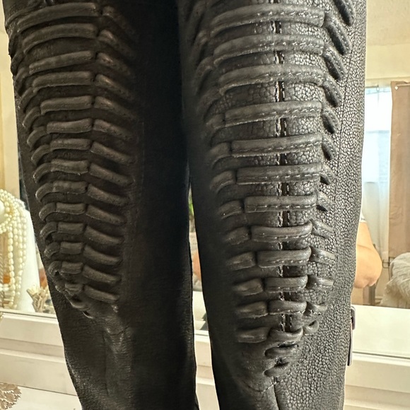 Vince Camuto NOT FOR SALE!!!!!🛑🛑🛑 - Picture 7 of 12